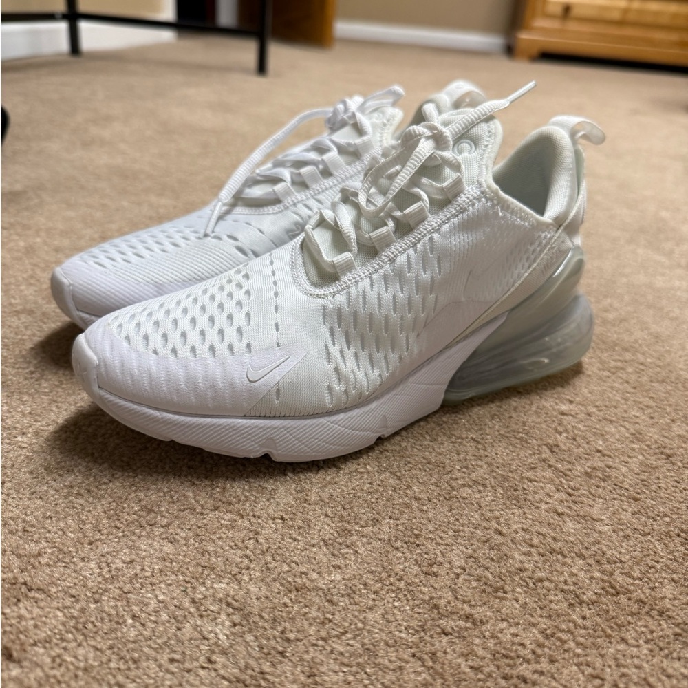 Youth Nike 270